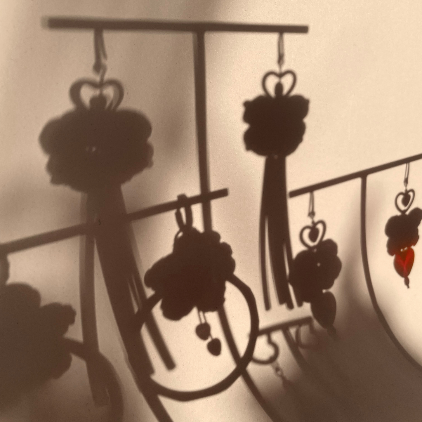 lov'd lanterns in spark