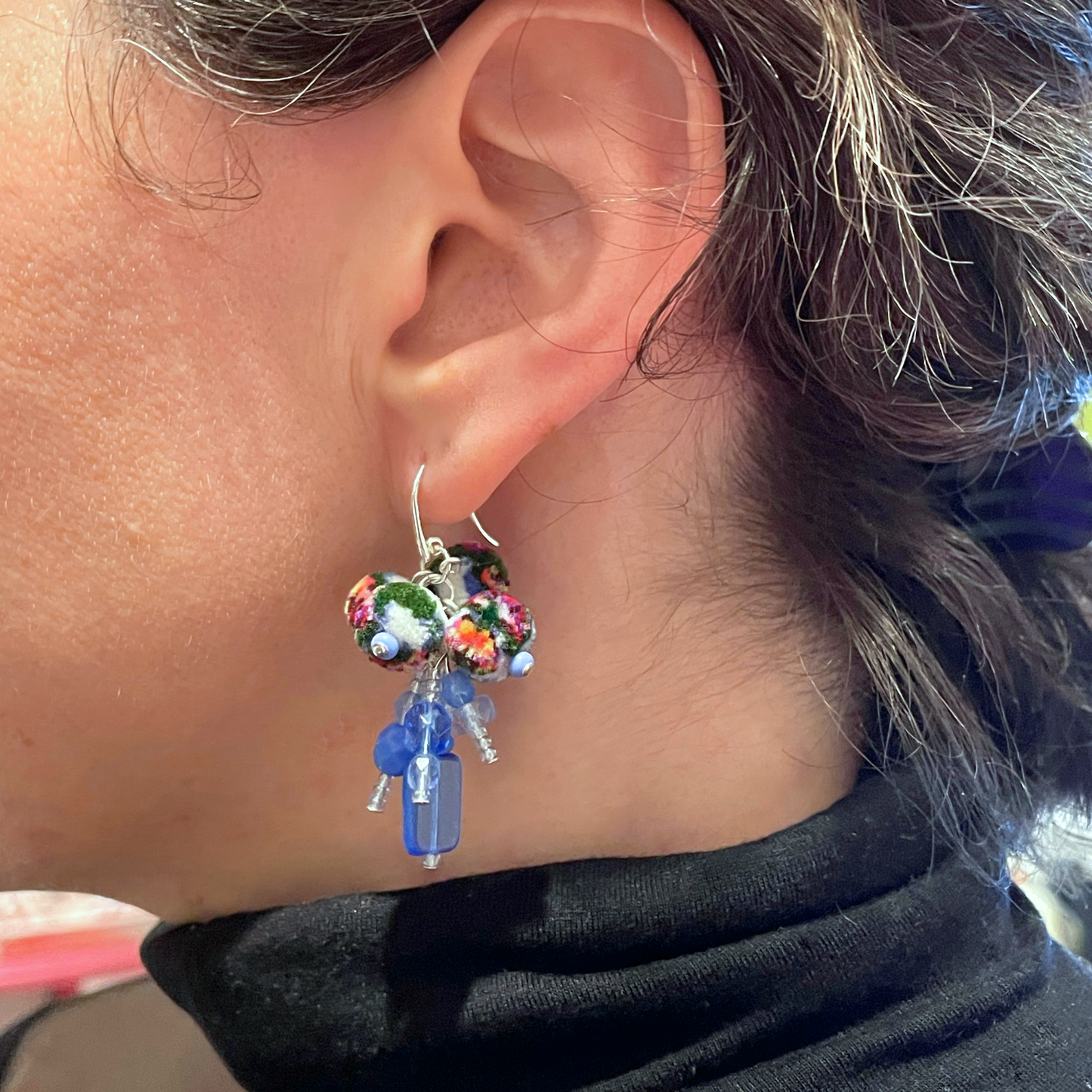 charm'd short bundles in garden party