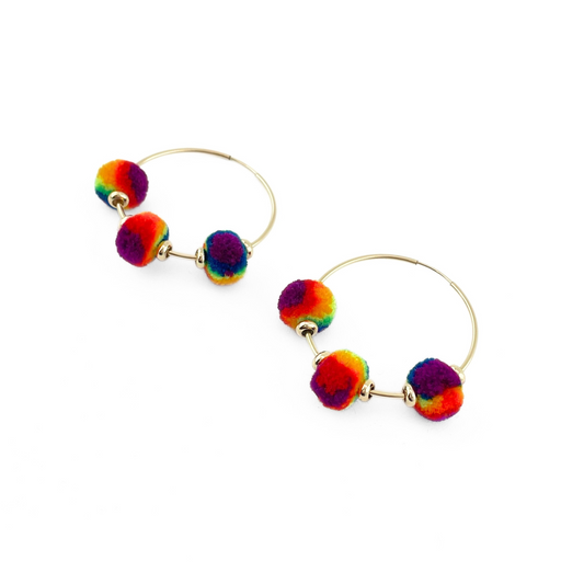 pom'd gold hoops in arcoíris