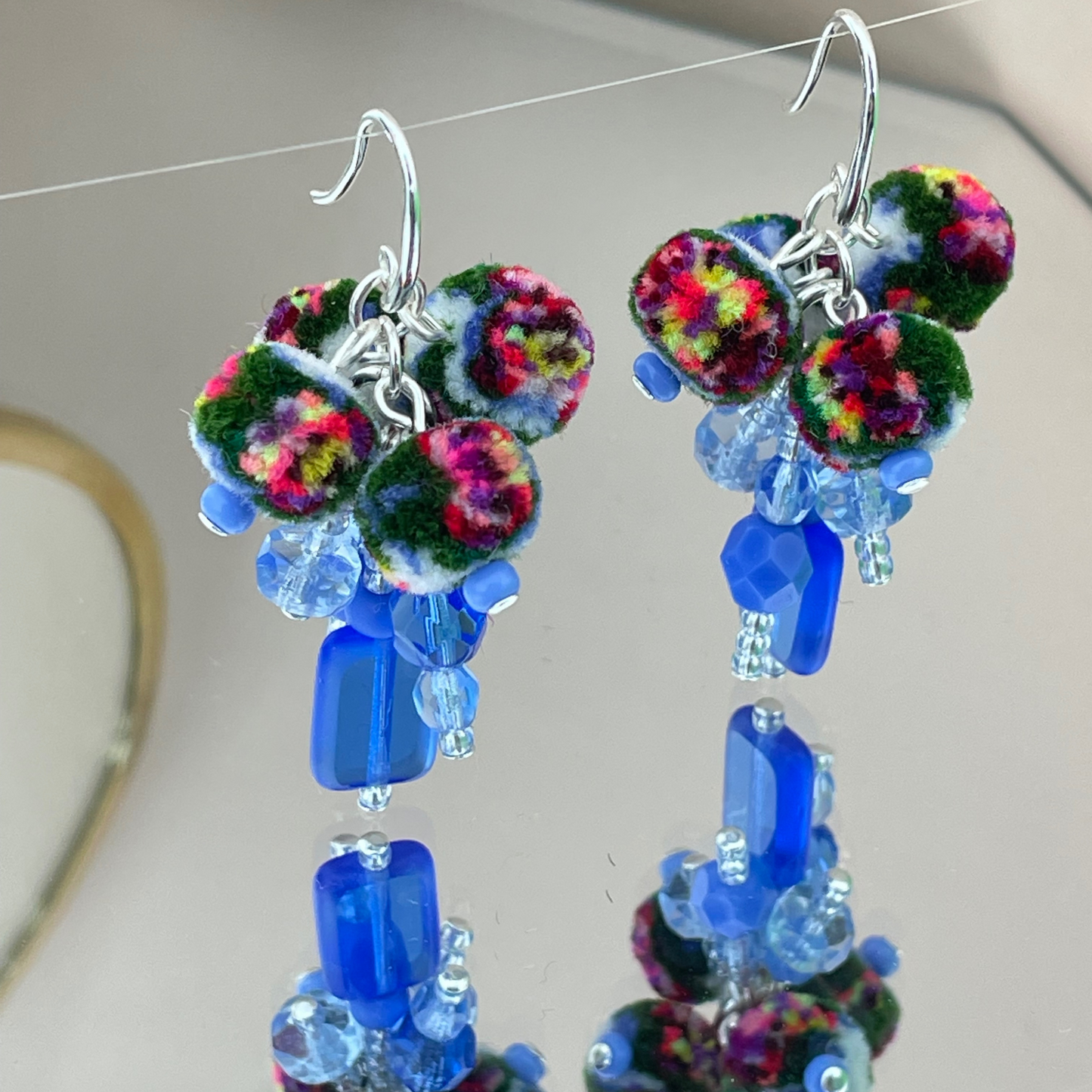 charm'd short bundles in garden party