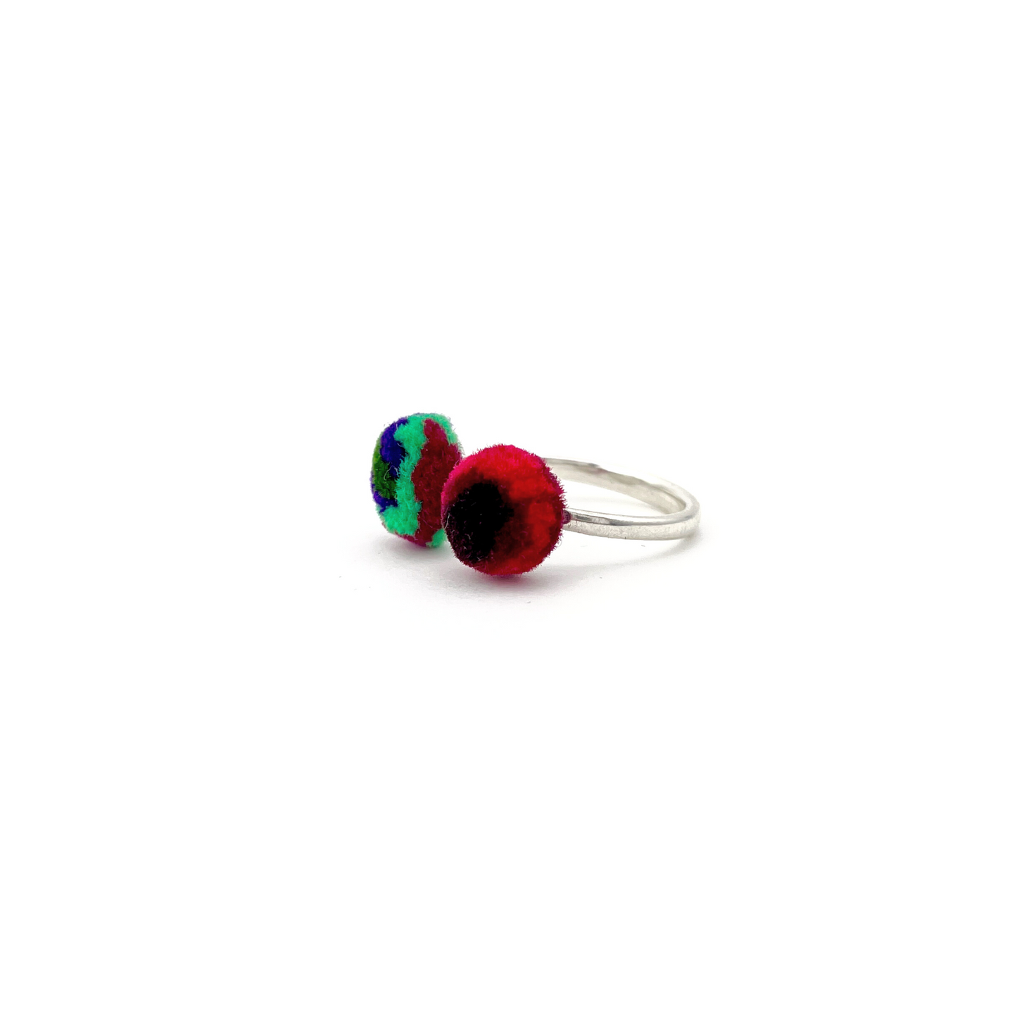 pom'd ring in hunter + red