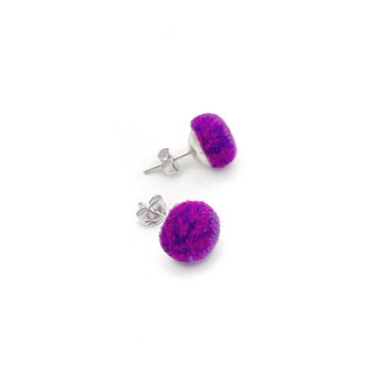 pom'd silver studs in mauve